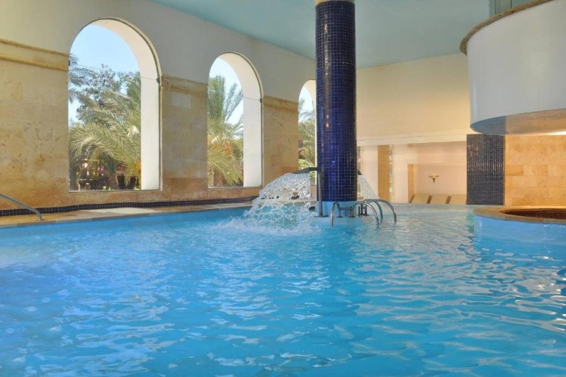 Sharm El-Sheikh utazás Sheraton Sharm Hotel