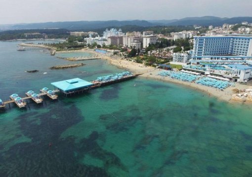 Alanya utazás Granada Luxury Beach