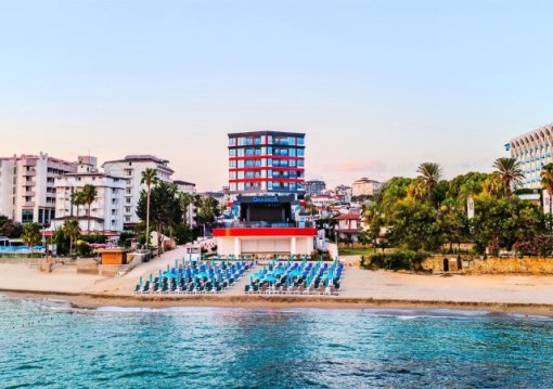 Alanya utazás Granada Luxury Red 5*