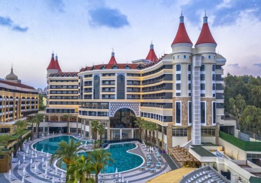 Alanya utazás Kirman Leodikya Resort & Spa