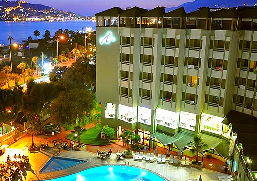 Alanya utazás Ananas Hotel 4*