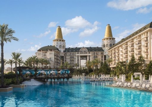 Antalya utazás Delphin Diva Hotel