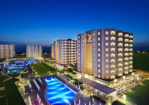 Antalya utazás Grand Park Lara 4*