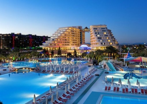 Antalya utazás Miracle Resort Hotel