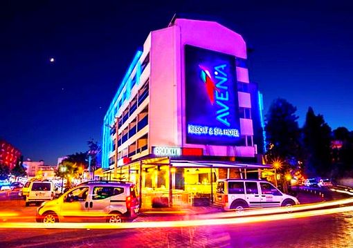 Alanya utazás Avena Resort 4*