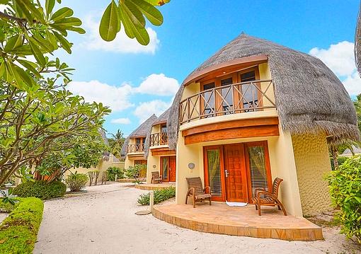 Maldív-szigetek utazás Bandos Island 4*
