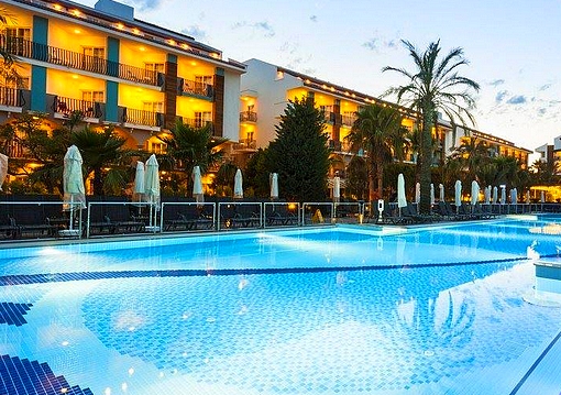 Belek utazás Belek Beach Resort 5*