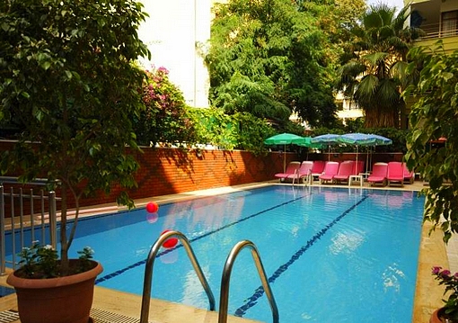 Alanya utazás Bilkay Hotel 3*