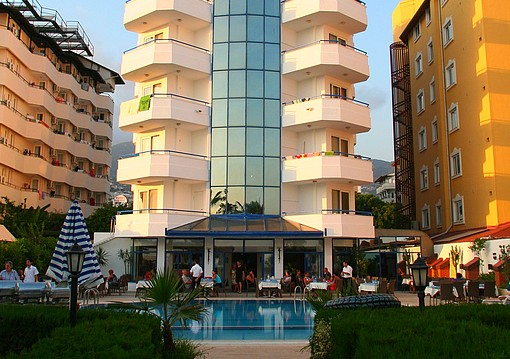 Alanya utazás Elysee Beach 3*