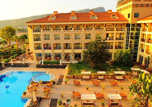 Kemer utazás Fame Residence Kemer and Spa 5*