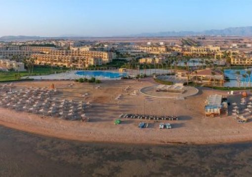 Hurghada utazás Cleopatra Luxury Resort Makadi Bay 5*