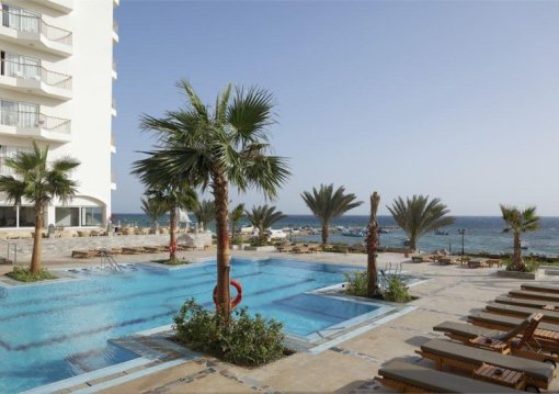 Hurghada utazás Royal Star Beach Resort 4*