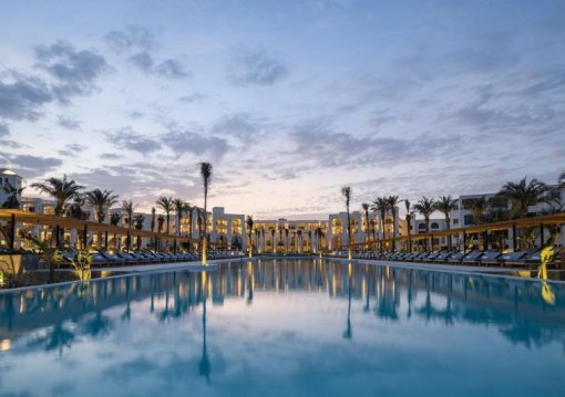 Hurghada utazás Serry Beach Resort