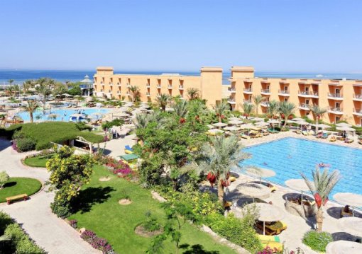 Hurghada utazás The Three Corners Sunny Beach Resort 4*