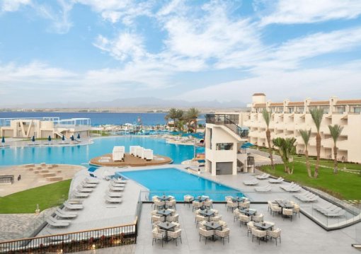 Hurghada utazás The V Luxury Resort 5*