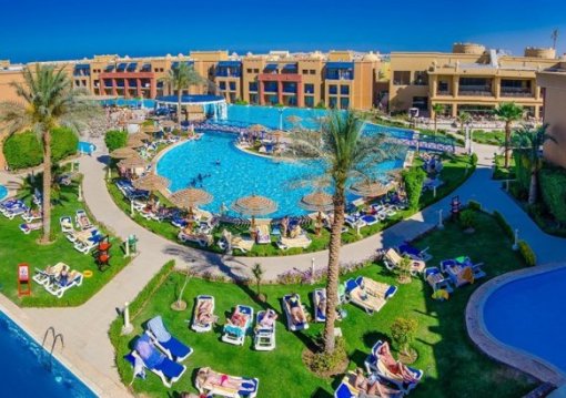 Hurghada utazás Titanic Palace