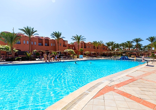 Hurghada utazás Jaz Makadi Oasis Resort 4*