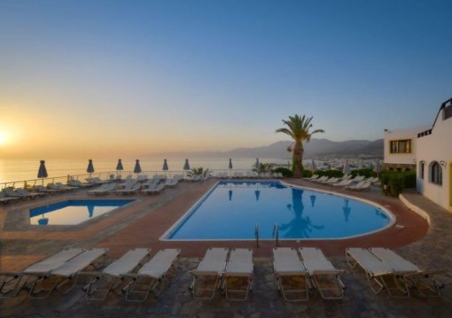 Kréta Hersonissos utazás Hersonissos Village