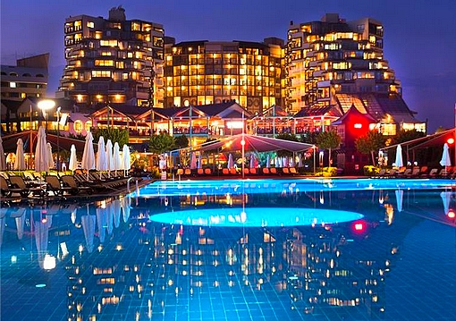 Antalya utazás Limak Lara De Luxe Hotel & Resort 5*