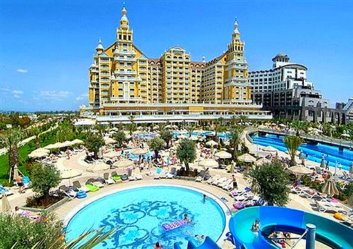 Antalya utazás Royal Holiday Palace