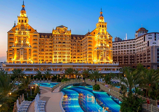 Antalya utazás Royal Holiday Palace 5*