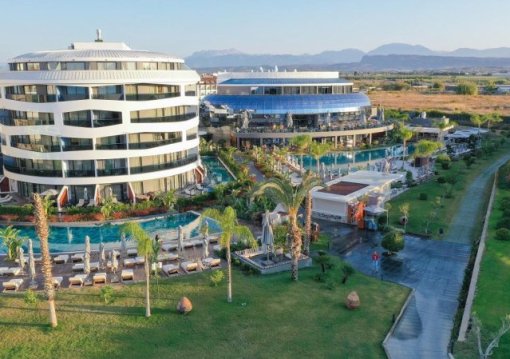 Side utazás Liu Resorts