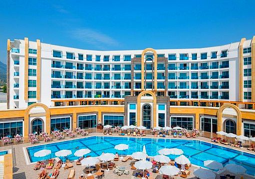 Alanya utazás The Lumos Deluxe Resort Hotel & Spa 5*