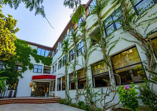 Alanya utazás Titan Club