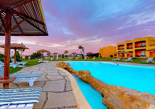 Marsa Alam utazás Wadi Lahmy Azur Resort 4*