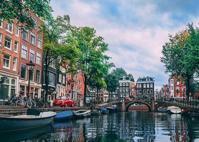 Hollandia, a modern és sokszínű ország